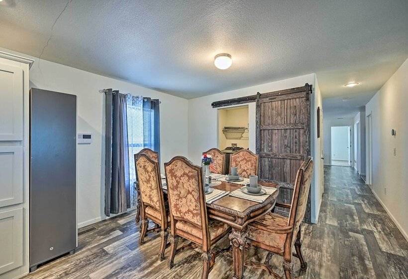 Modern Prescott Valley Home On 2 Acres!