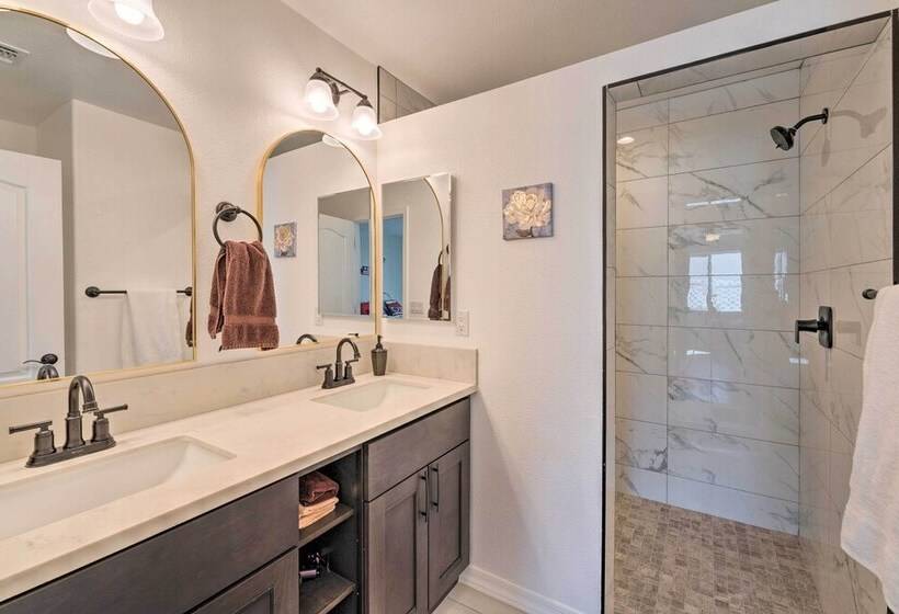 Pet Friendly Bullhead City Abode W/ Game Room