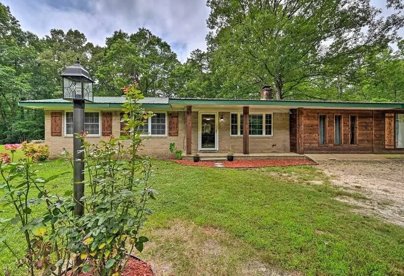 Quiet Abode W/ Gas Grill ~ 5 Miles To Broken Bow!