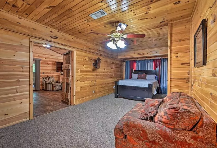 Quiet Abode W/ Gas Grill ~ 5 Miles To Broken Bow!