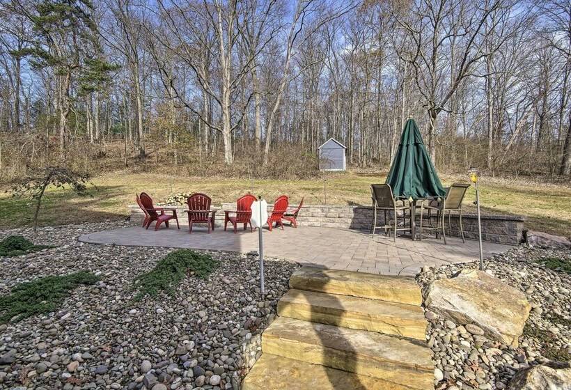 Quiet Escape W/ Hot Tub, 5 Miles To Raystown Lake!