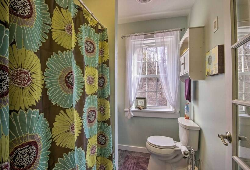 Quiet Escape W/ Hot Tub, 5 Miles To Raystown Lake!