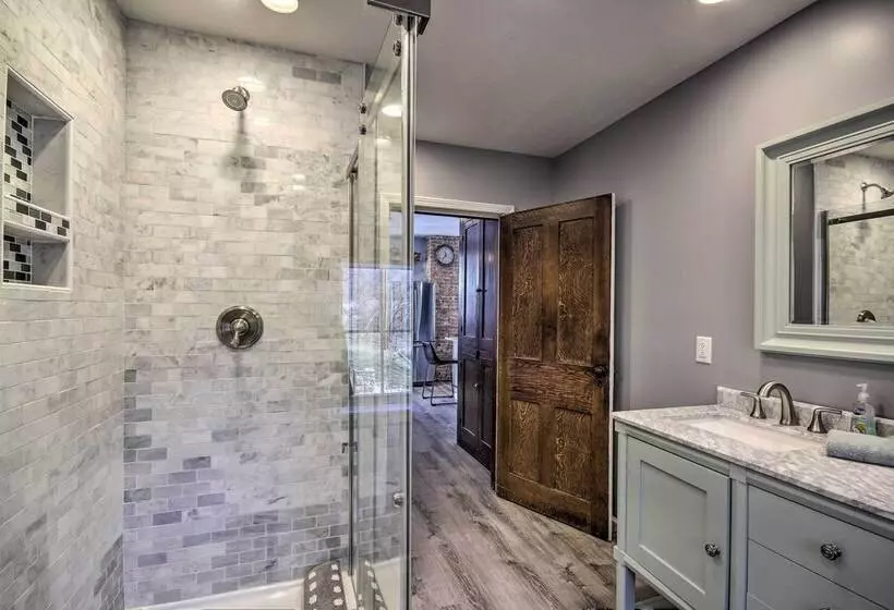 Quiet Escape W/ Hot Tub, 5 Miles To Raystown Lake!