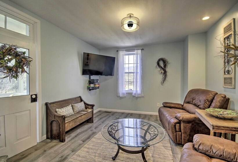 Quiet Escape W/ Hot Tub, 5 Miles To Raystown Lake!