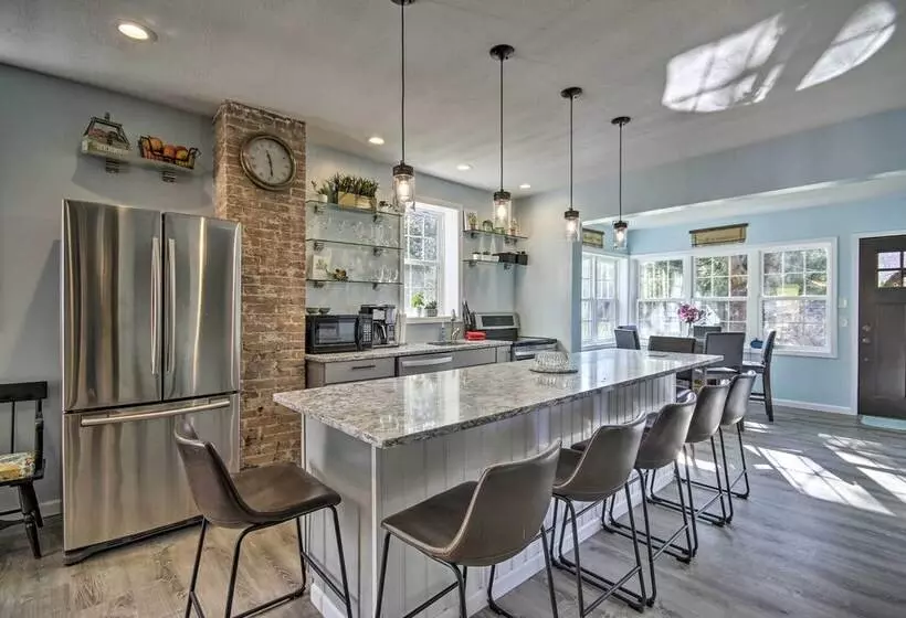 Quiet Escape W/ Hot Tub, 5 Miles To Raystown Lake!