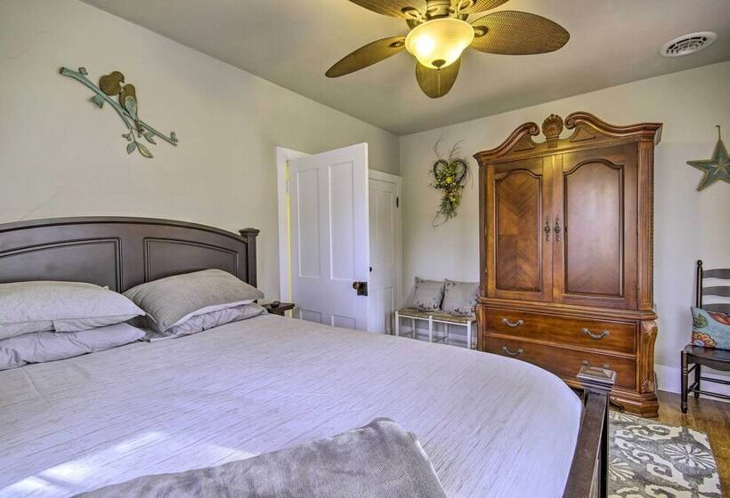 Quiet Escape W/ Hot Tub, 5 Miles To Raystown Lake!