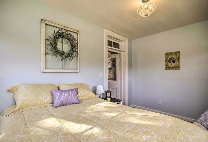 Quiet Escape W/ Hot Tub, 5 Miles To Raystown Lake!