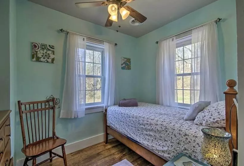 Quiet Escape W/ Hot Tub, 5 Miles To Raystown Lake!