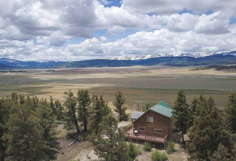 Quiet Fairplay Cabin W/ Rocky Mountain Views!