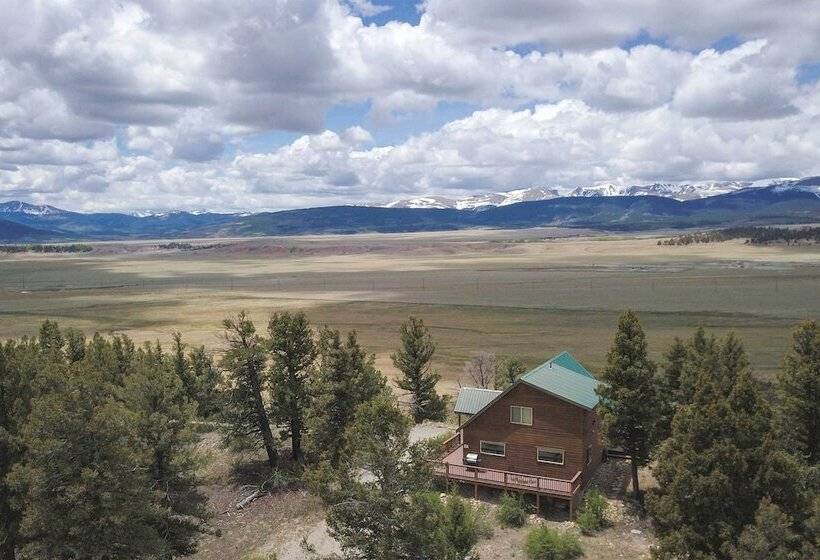 Quiet Fairplay Cabin W/ Rocky Mountain Views!