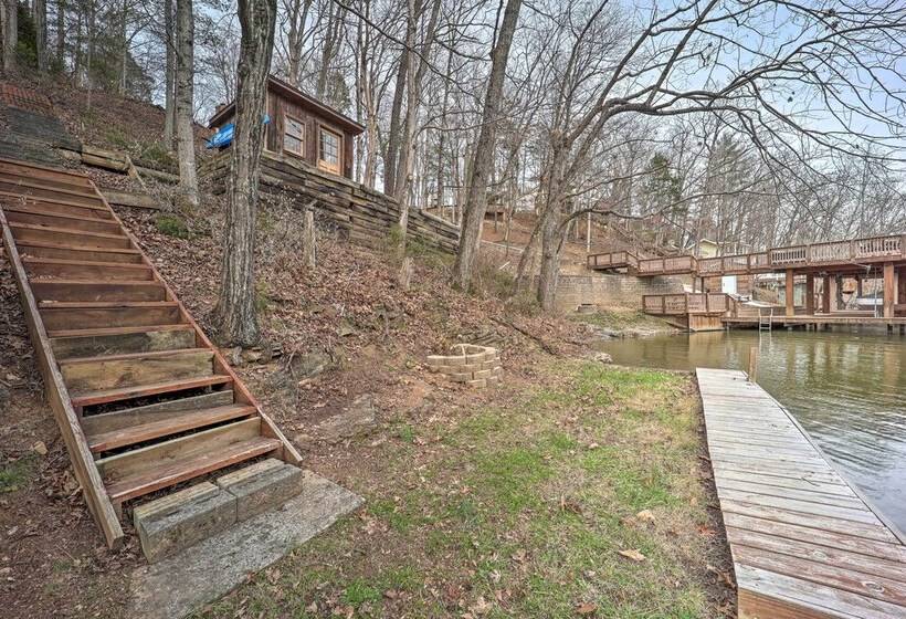 Relaxing Retreat W/ Private Dock On Claytor Lake!
