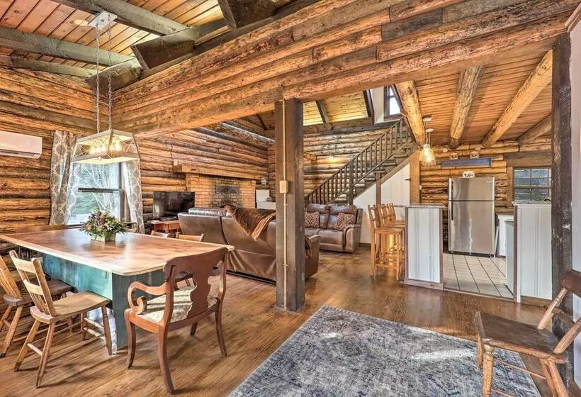 Relaxing Retreat W/ Private Dock On Claytor Lake!