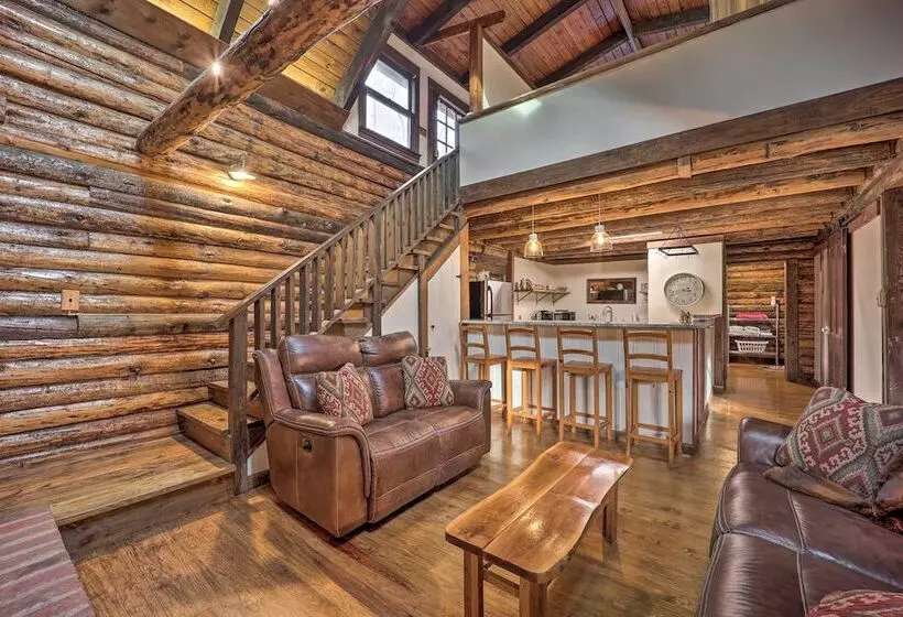 Relaxing Retreat W/ Private Dock On Claytor Lake!