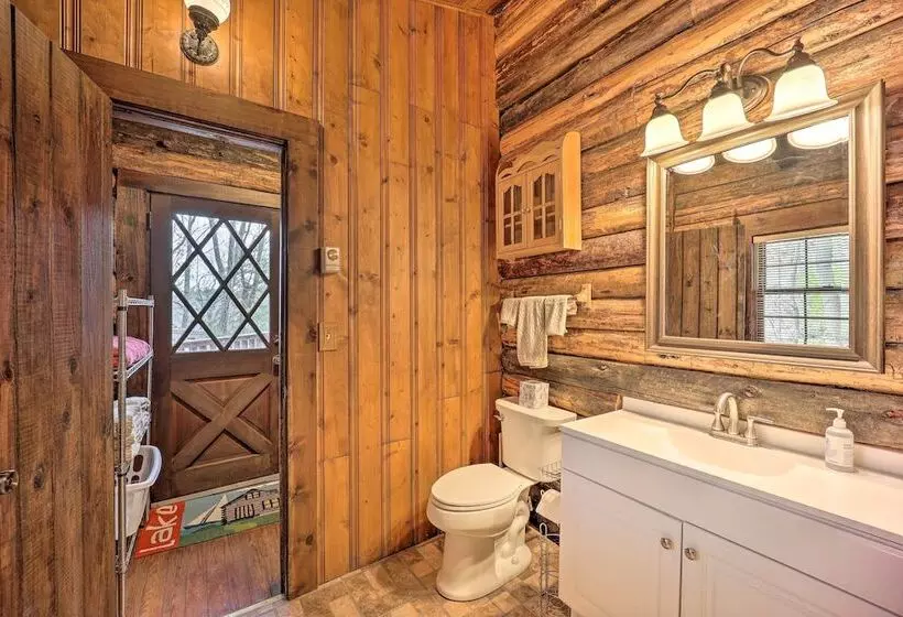 Relaxing Retreat W/ Private Dock On Claytor Lake!