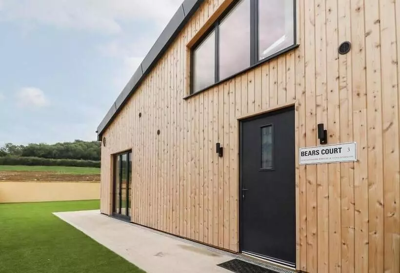 Residenssi 3 Bears Court Barn Conversion In Little Rissington