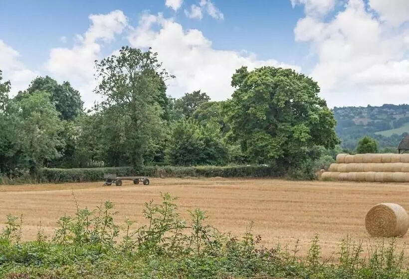 Residenssi 3 Bears Court Barn Conversion In Little Rissington