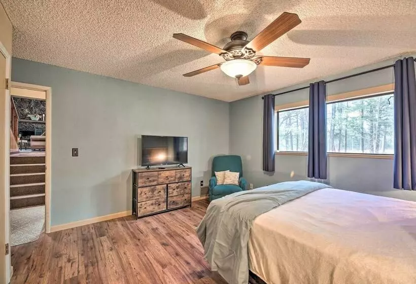 Rustic Pinetop Golf Course Home W/ Deck & Yard!