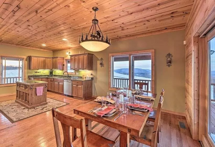 Spacious Slaty Fork Home ~ 12 Mi To Snowshoe