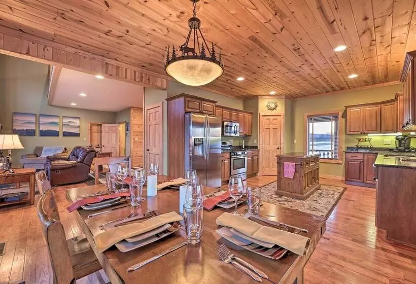 Spacious Slaty Fork Home ~ 12 Mi To Snowshoe