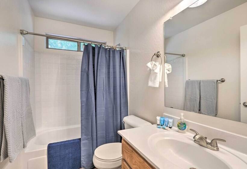 Avondale Home W/ Pool, 5 Mi To State Farm Stadium!