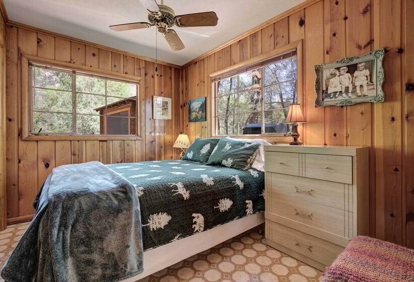 Tonto Nat L Forest Riverside Cabin!