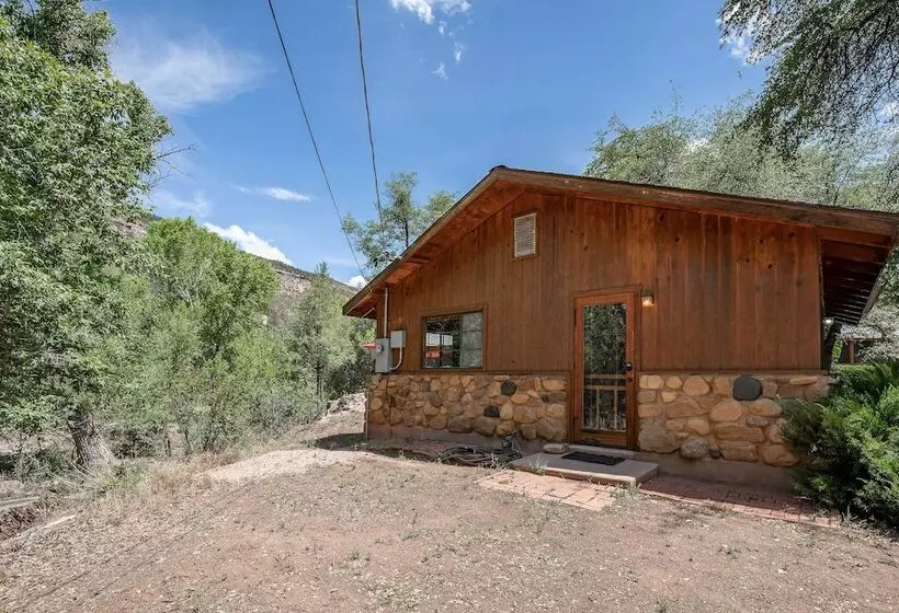 Tonto Nat L Forest Riverside Cabin!