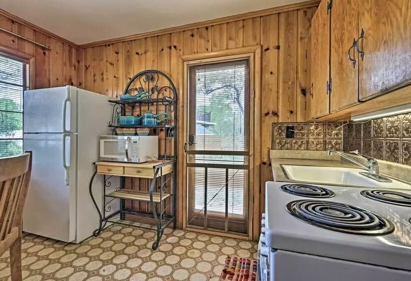 Tonto Nat L Forest Riverside Cabin!