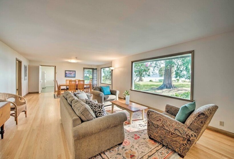 Washington Waterfront Home W/ Sequim Bay Access