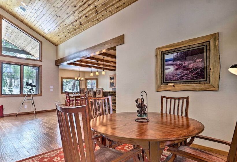 Furnished Deck + Fire Pit: Show Low Hideaway!