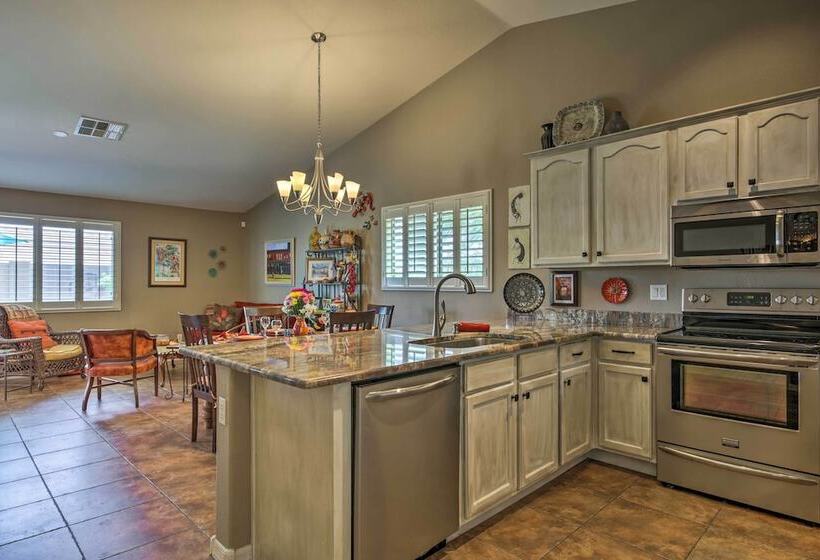 Buckeye Home W/ Pool, Putting Green & Sun Porch!