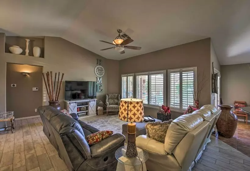 Buckeye Home W/ Pool, Putting Green & Sun Porch!