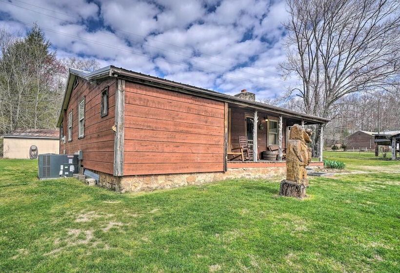 Cabin < 2 Mi To Great Smoky Mtns Natl Park!