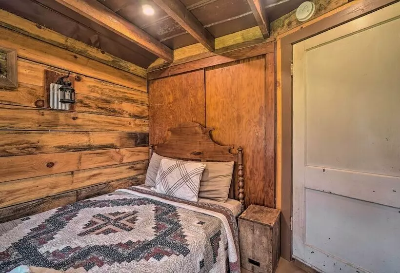 Cabin < 2 Mi To Great Smoky Mtns Natl Park!