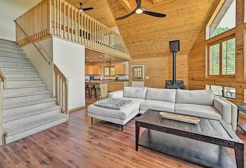 Chalet Style Pine Cabin W/ Wraparound Deck & Views