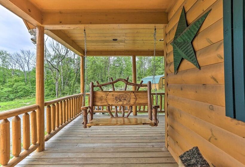 Porch, Fire Pit + Valley Views: Blakely Cabin!