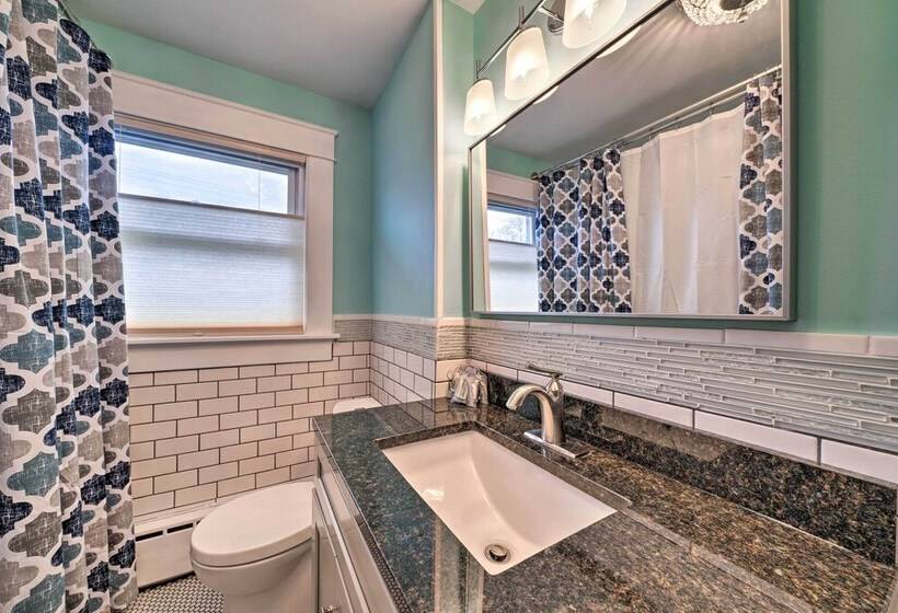 Classy Colonial House W/ Furnished Sunroom!