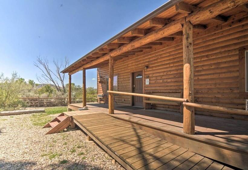 Cozy Henrieville Cabin: 18 Mi To Bryce Canyon Np!