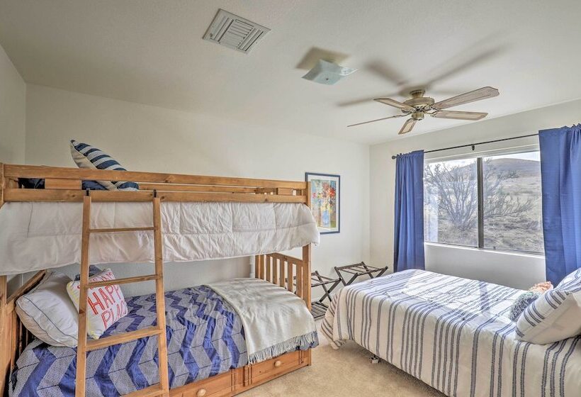 Elgin Home W/ Mountain Views ~ 3 Miles To Wineries