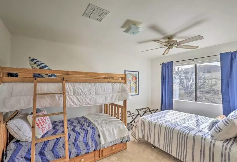 Elgin Home W/ Mountain Views ~ 3 Miles To Wineries