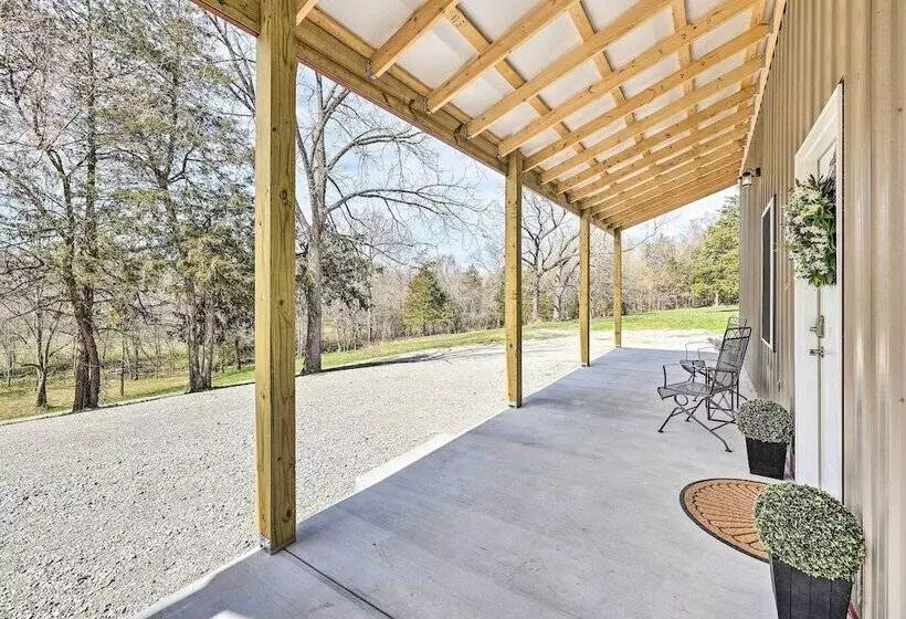 Eureka Springs Area Home W/ Porch, Grill!