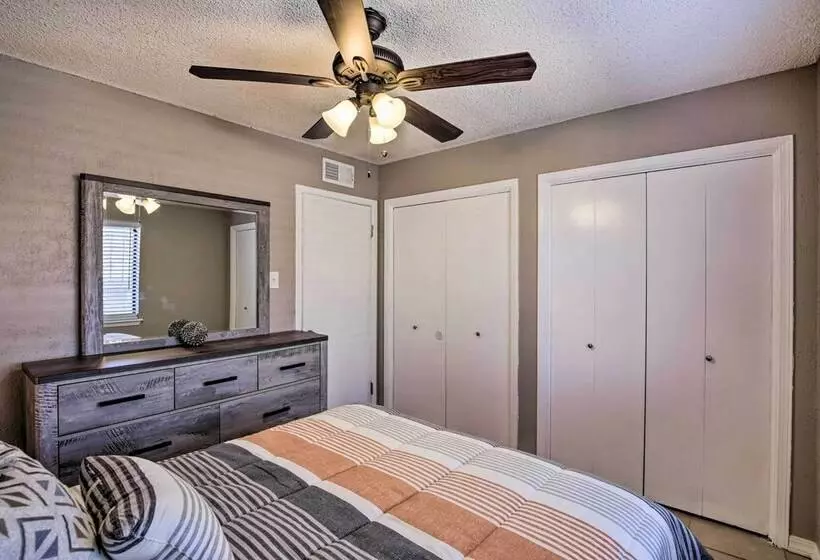 Family Friendly El Paso Abode W/ Large Yard!