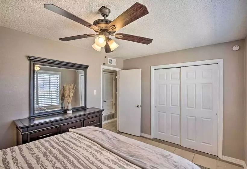 Family Friendly El Paso Abode W/ Large Yard!