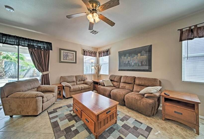 Goodyear Home W/ Pool, 2 Mi To Goodyear Ballpark