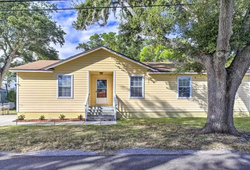 Home W/ Bbq ~ 1 Mi To Indian Rocks Beach & Golf