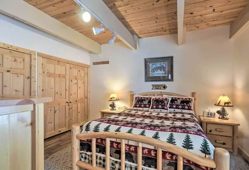 Incline Village Cabin ~ 3 Mi To Lake Tahoe!