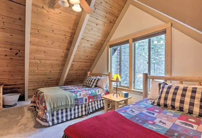 Incline Village Cabin ~ 3 Mi To Lake Tahoe!