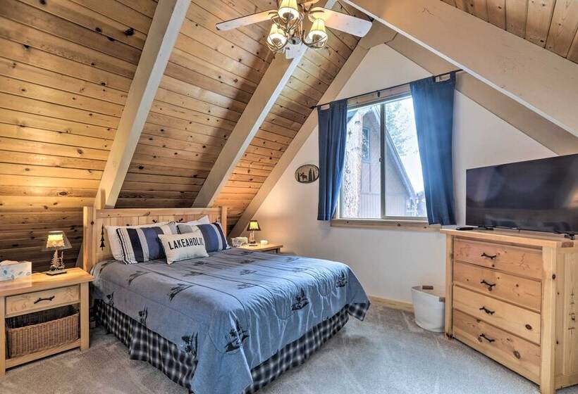 Incline Village Cabin ~ 3 Mi To Lake Tahoe!