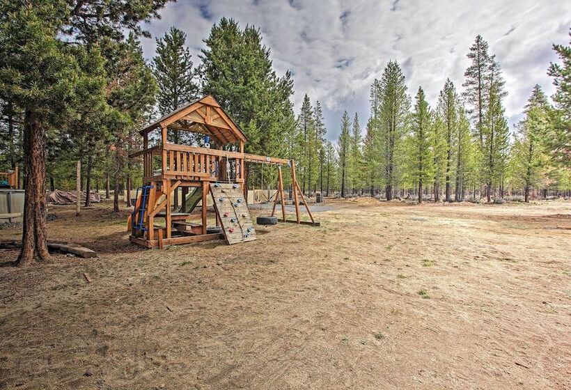 La Pine Hideaway Near Deschutes National Forest!