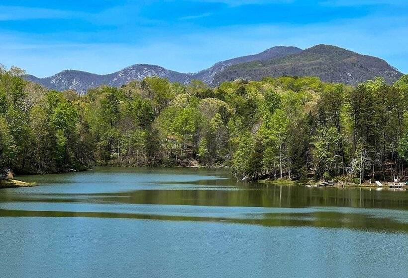 9 Mi To Lake Lure: Cottage W/ Deck & Fire Pits!