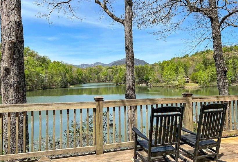 9 Mi To Lake Lure: Cottage W/ Deck & Fire Pits!